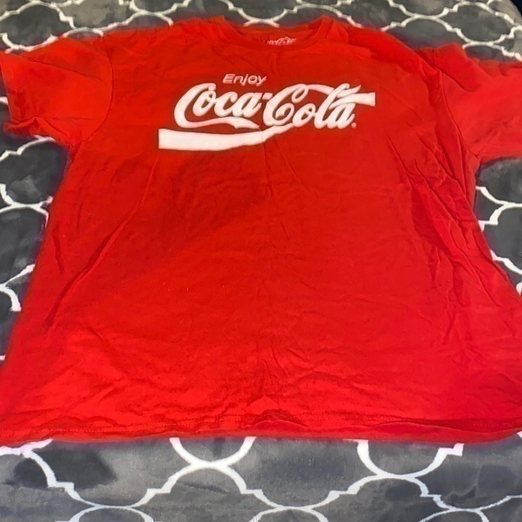 Vintage women’s or men’s size large Coca-Cola T-shirt - Picture 1 of 4